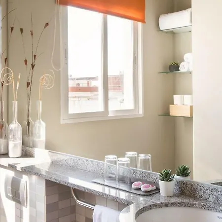 Sky Touristic Attic Apartment Valencia Exterior photo