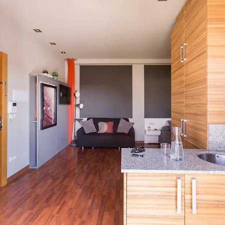 Sky Touristic Attic Apartment Valencia Exterior photo